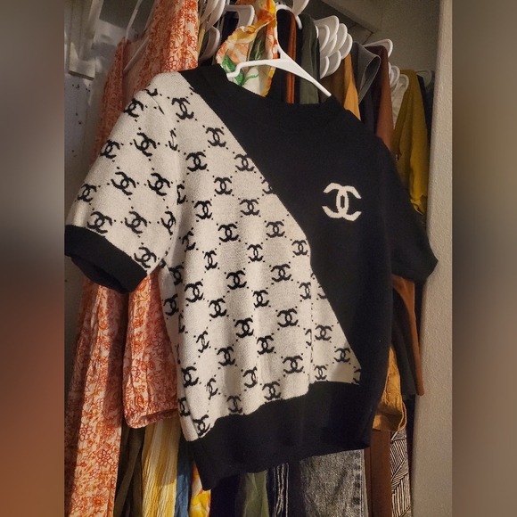 Designer Logo Knit Top - Picture 3 of 3